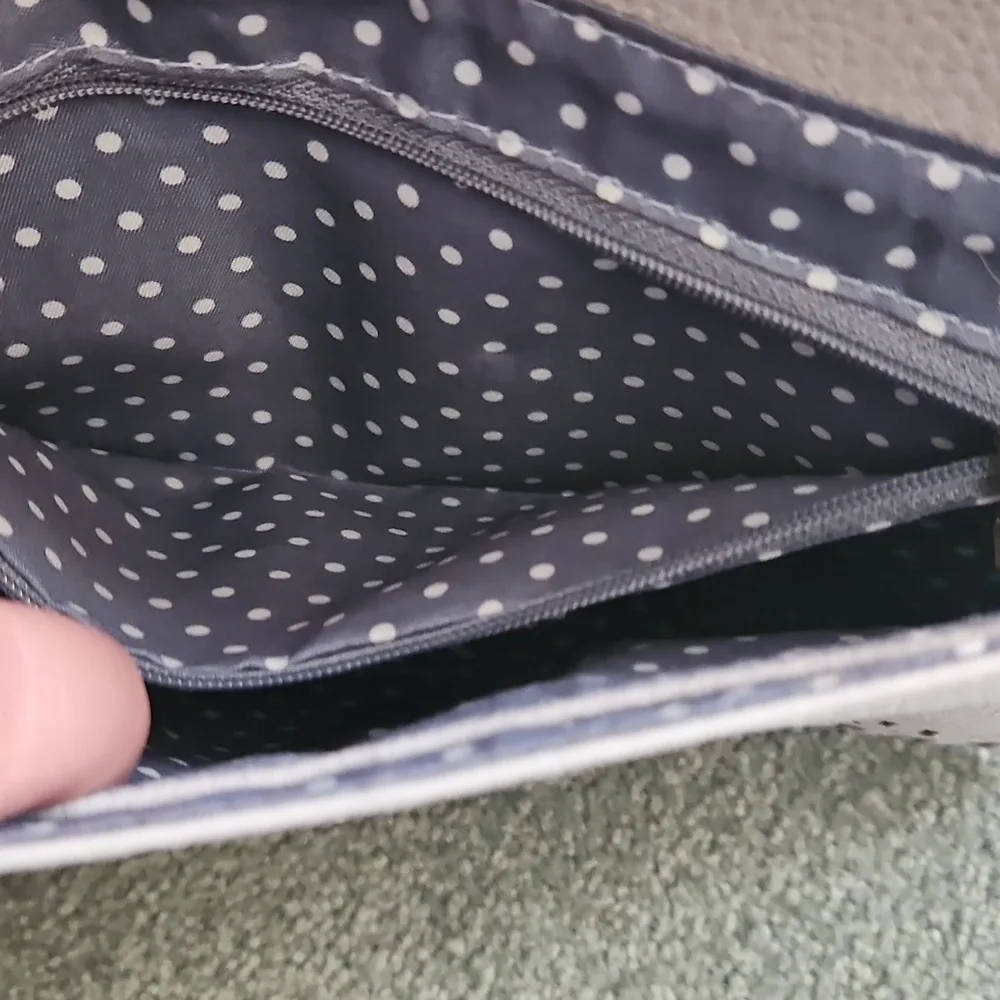 Moda LUXE Gray Clutch With Tassle - Picture 4 of 16